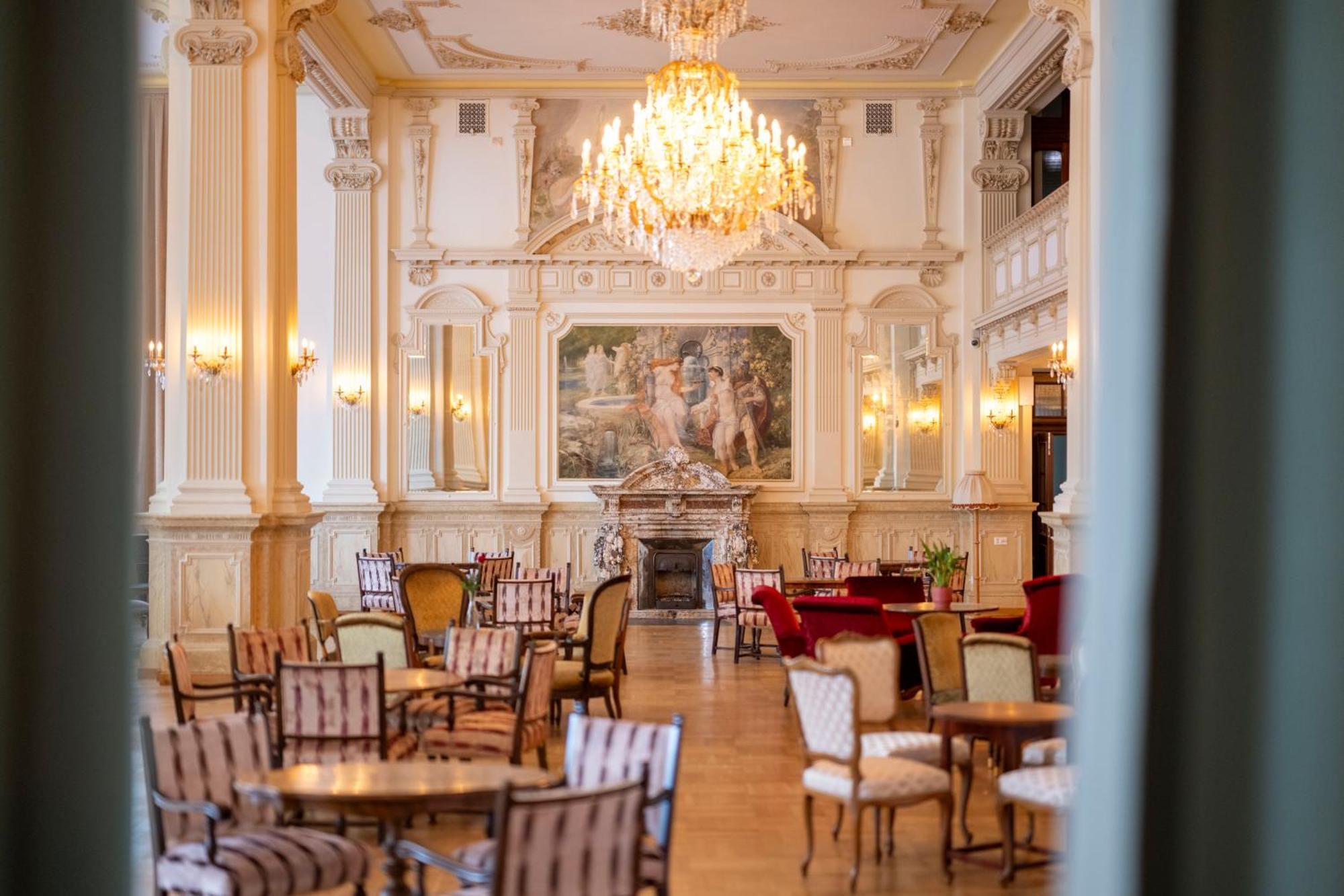Scuol Palace - Culture, Nature & Health 外观 照片